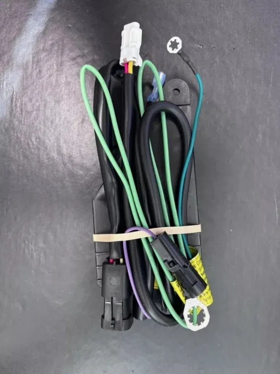 363989 – LIPPERT COMP Entry Step Control Module, Use With Kwikee Electric Entry Steps With Override System